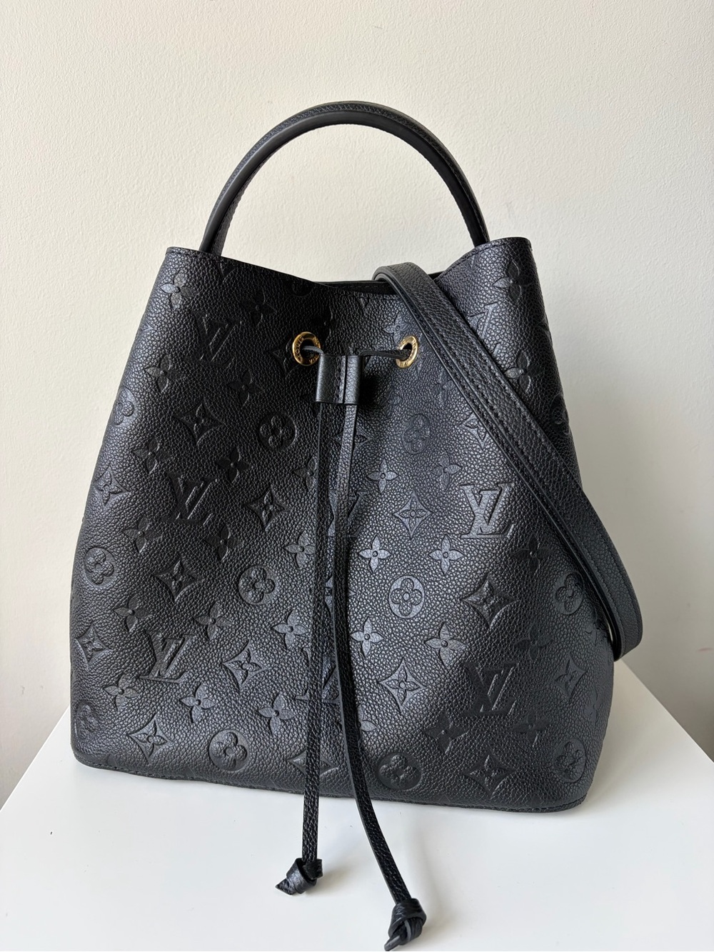 Louis Vuitton NeoNoe MM Empreinte
